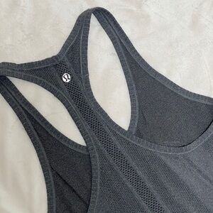 Lululemon Women's Swiftly Tech Racerback Tank Heathered Black